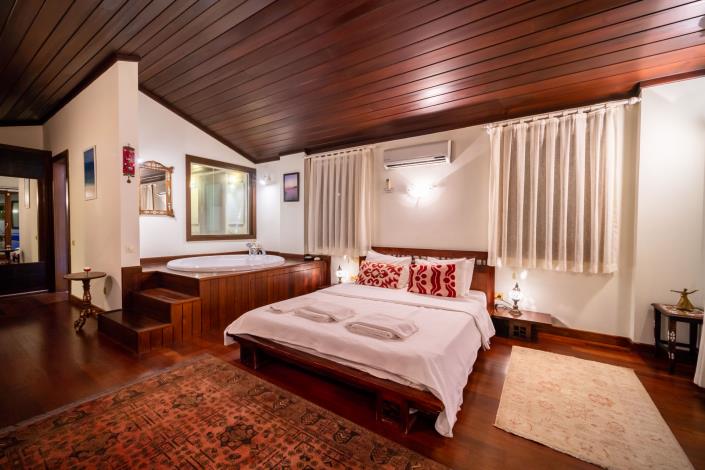 Image No.37-3 Bed Villa for sale