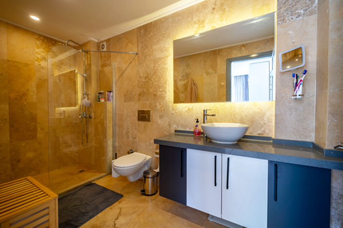 Image No.25-5 Bed Villa for sale