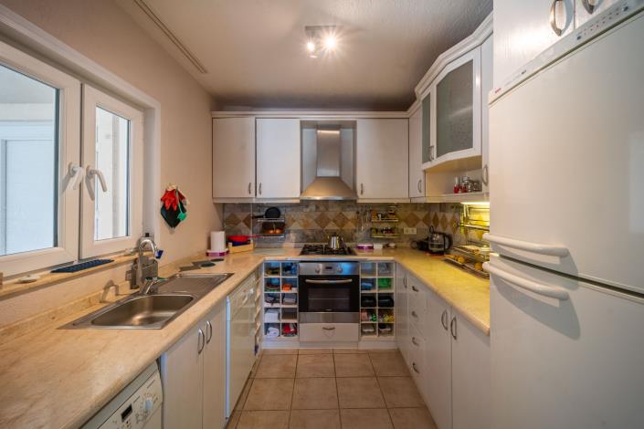 Image No.8-3 Bed Villa for sale