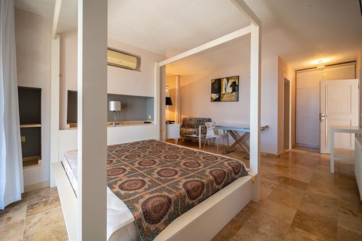 Image No.18-3 Bed Villa for sale