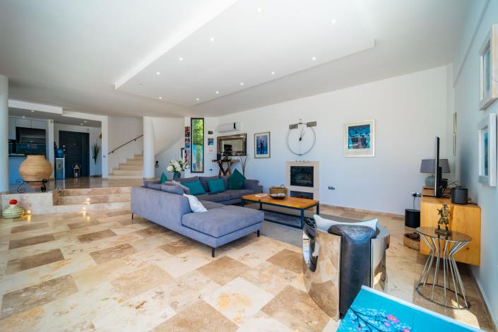 Image No.16-6 Bed Villa for sale