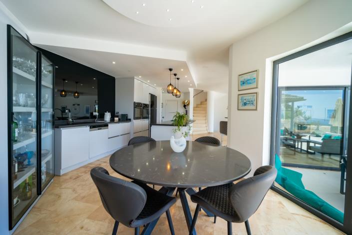 Image No.21-6 Bed Villa for sale