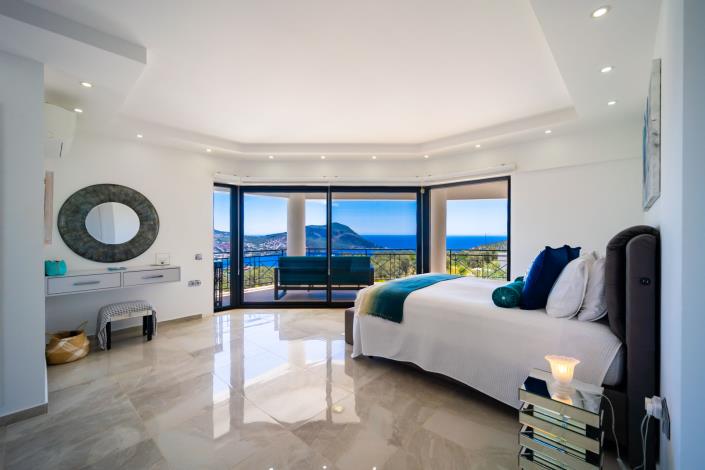 Image No.26-6 Bed Villa for sale