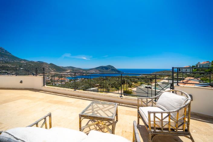 Image No.42-6 Bed Villa for sale