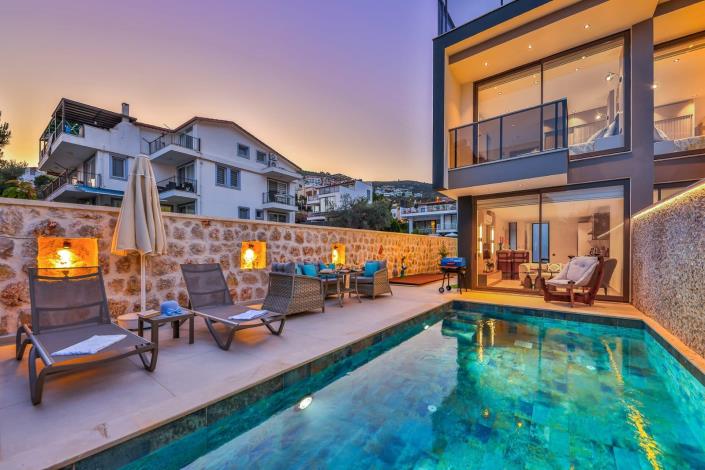 Image No.3-2 Bed Villa for sale