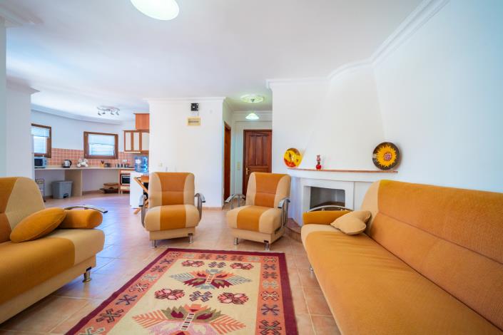 Image No.10-3 Bed Villa for sale