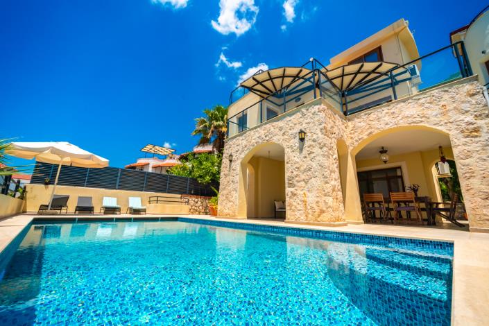 Image No.1-Villa de 3 chambres à vendre à Kalkan