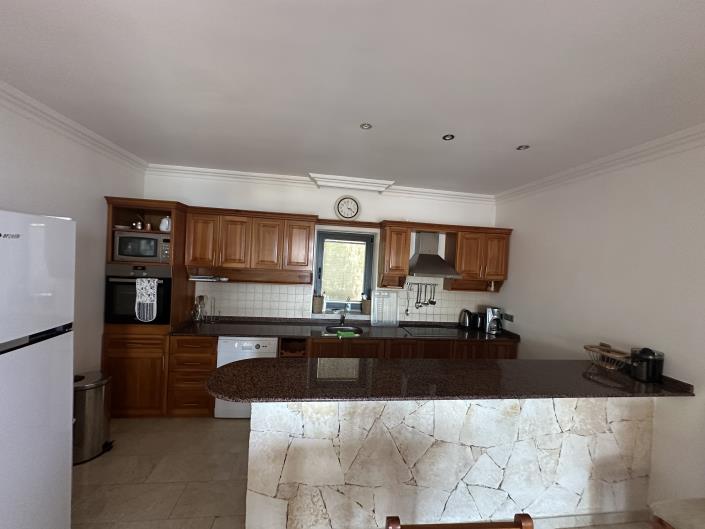 Image No.15-3 Bed Villa for sale