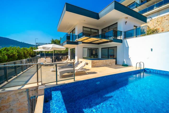 Image No.15-3 Bed Villa for sale