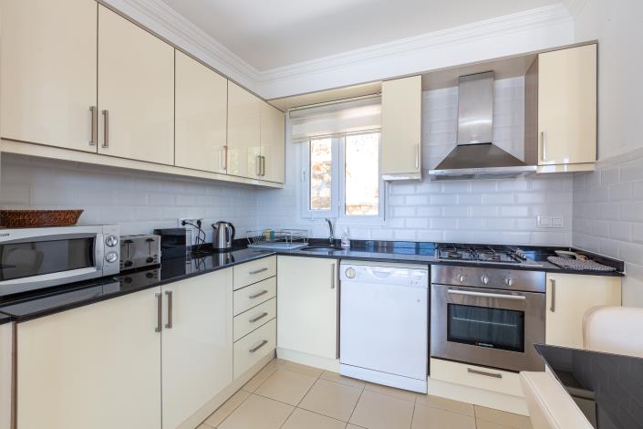 Image No.19-3 Bed Villa for sale