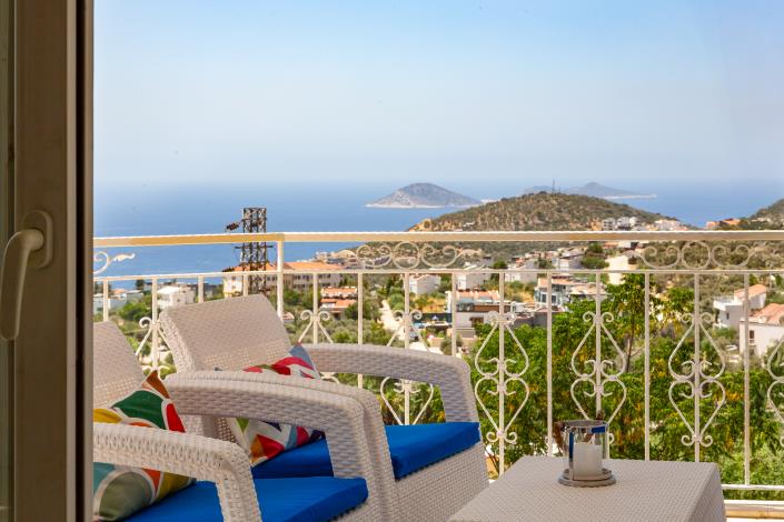 Image No.29-3 Bed Villa for sale