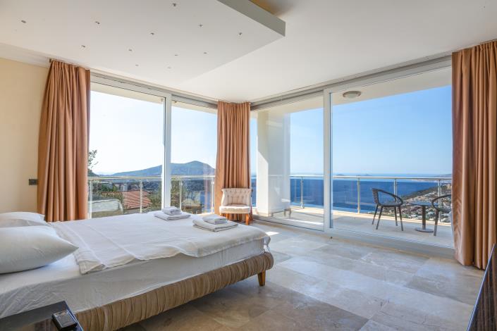 Image No.23-6 Bed Villa for sale