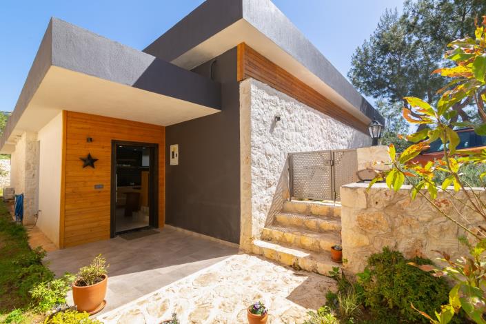 Image No.25-2 Bed Villa for sale