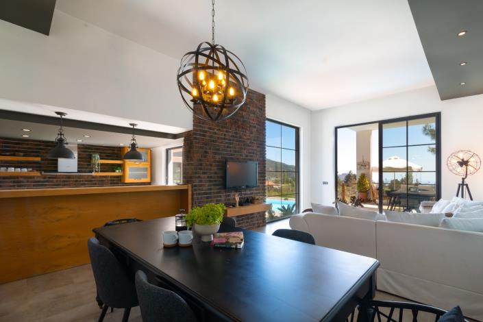 Image No.2-2 Bed Villa for sale