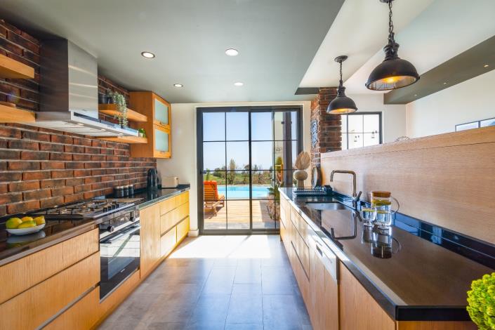 Image No.6-2 Bed Villa for sale