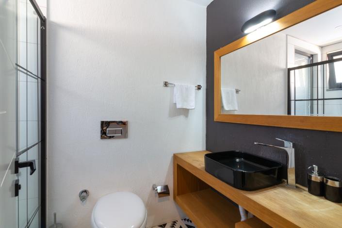 Image No.12-2 Bed Villa for sale