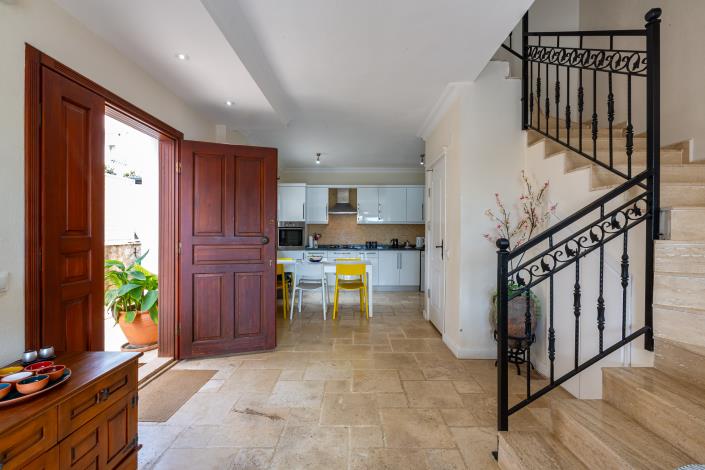 Image No.11-3 Bed Villa for sale