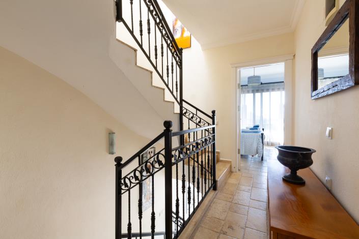 Image No.20-3 Bed Villa for sale