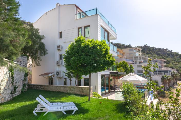 Image No.2-Villa de 5 chambres à vendre à Kalkan