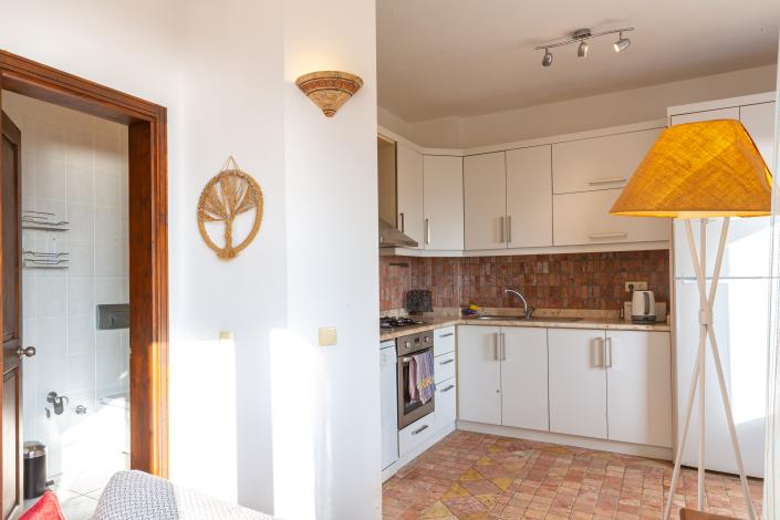 Image No.11-2 Bed Apartment for sale