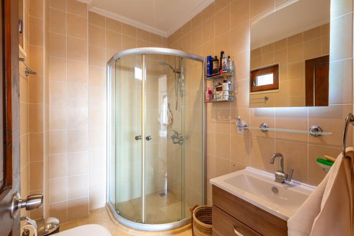 Image No.22-2 Bed Apartment for sale