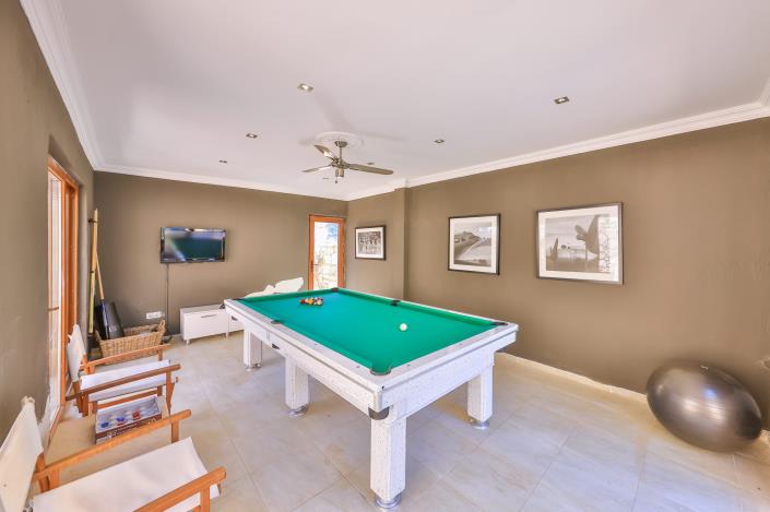 Image No.9-5 Bed Villa for sale