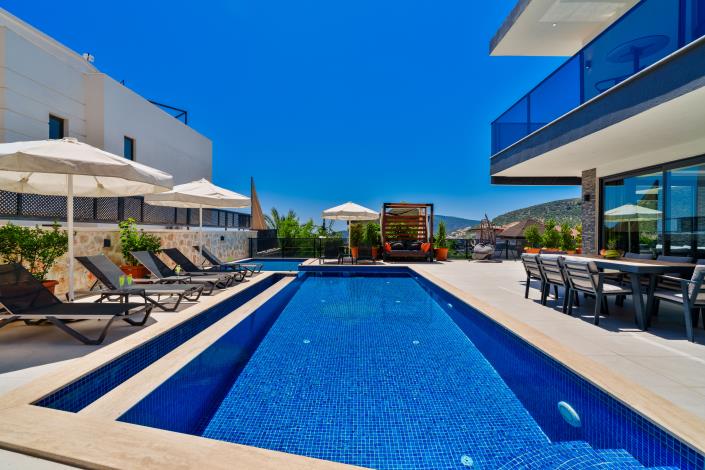 Image No.2-Villa de 4 chambres à vendre à Kalkan