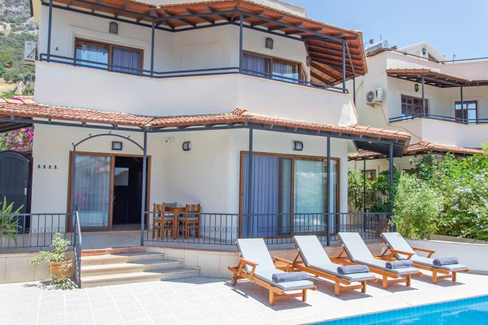 Image No.10-3 Bed Villa for sale