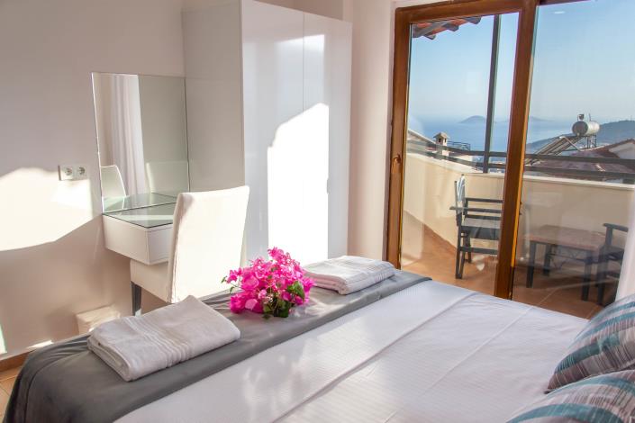 Image No.25-3 Bed Villa for sale