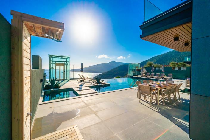 Image No.2-Villa de 5 chambres à vendre à Kalkan