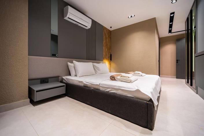 Image No.17-3 Bed Villa for sale