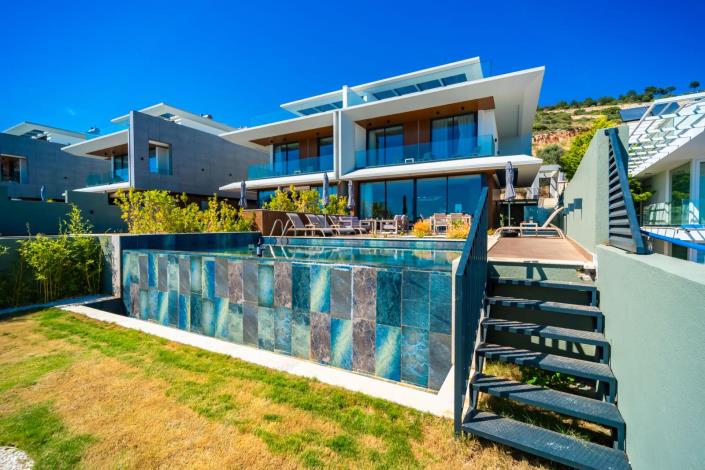 Image No.2-3 Bed Villa for sale