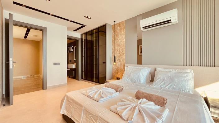 Image No.15-3 Bed Villa for sale