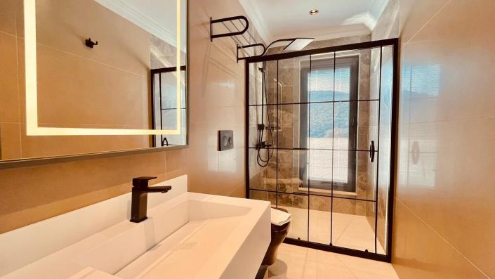 Image No.18-3 Bed Villa for sale