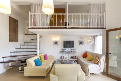yelken_Apt_need_company-3