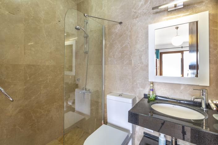 Image No.13-2 Bed Apartment for sale