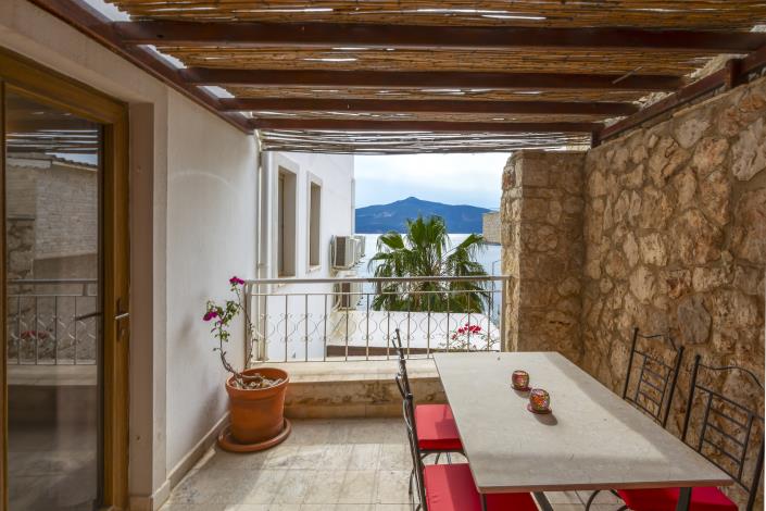 Image No.16-2 Bed Apartment for sale