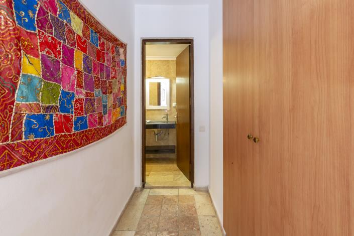 Image No.19-2 Bed Apartment for sale