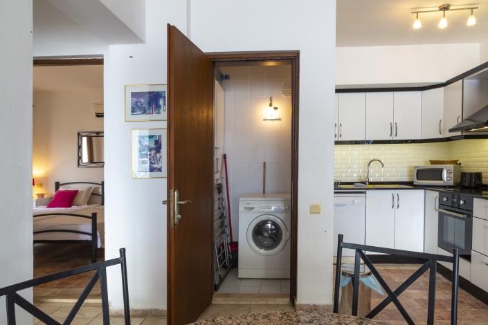 Image No.21-2 Bed Apartment for sale