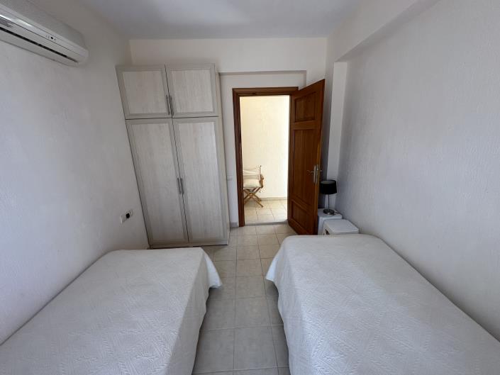 Image No.11-3 Bed Apartment for sale