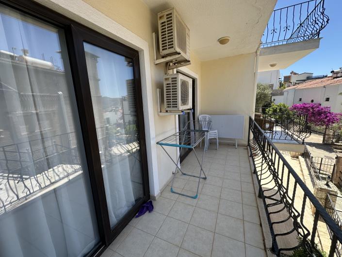 Image No.12-3 Bed Apartment for sale