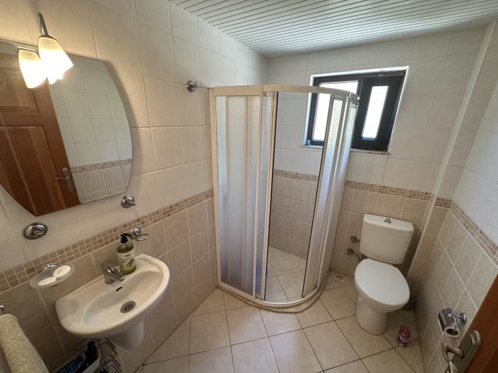 Image No.13-3 Bed Apartment for sale
