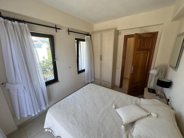 Image No.16-3 Bed Apartment for sale