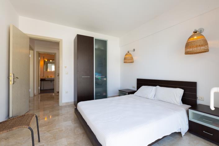 Image No.26-3 Bed Villa for sale
