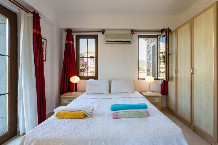 Image No.19-2 Bed Apartment for sale