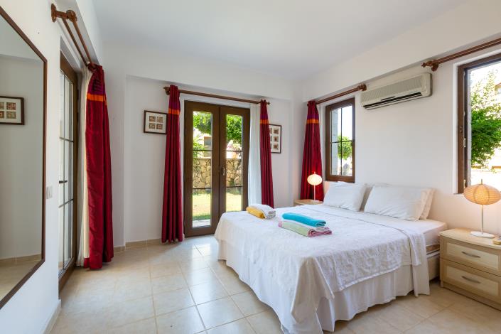 Image No.18-2 Bed Apartment for sale