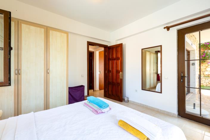 Image No.22-2 Bed Apartment for sale