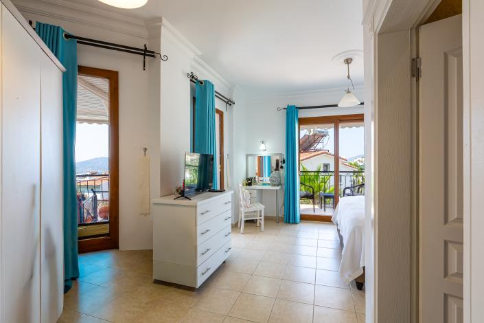 Image No.20-4 Bed Villa for sale