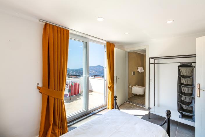 Image No.35-4 Bed Villa for sale