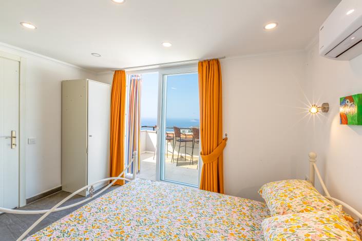 Image No.41-4 Bed Villa for sale